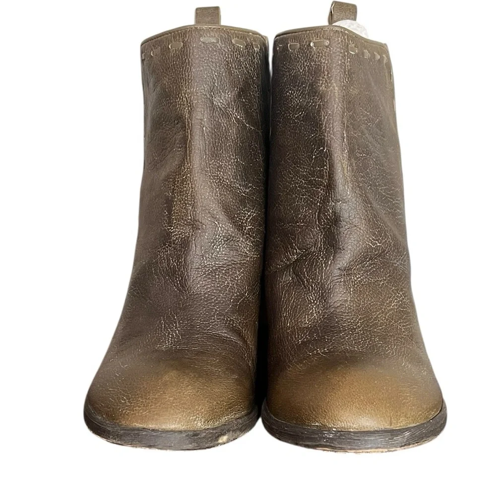 DONALD J PLINER Doro Brown Leather Stacked Heel‎ Ankle Boots Women's Size 9